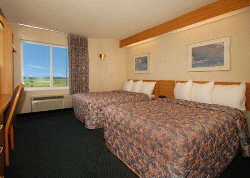 Rodeway Inn Abbotsford Exterior foto